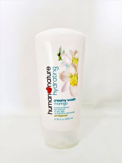 image 1: Moringa Hydrating Creamy Wash 200 ml